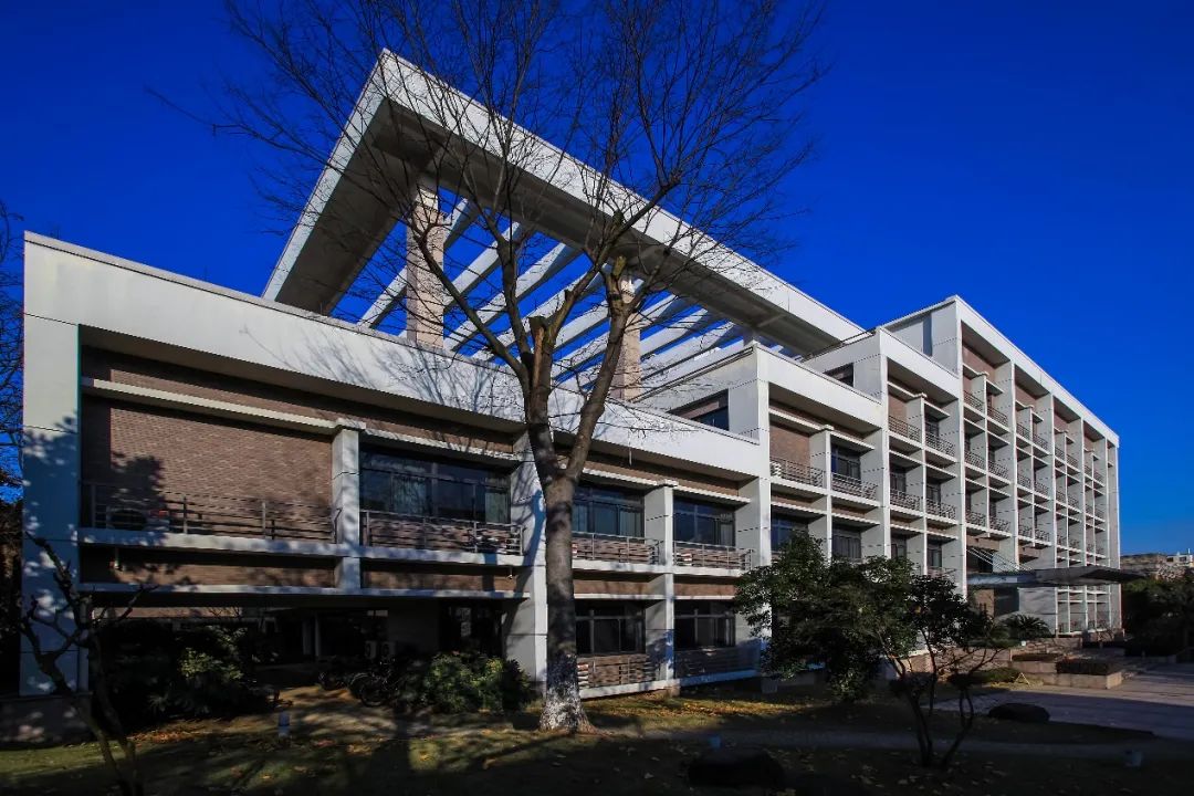 永谦数学大楼.jpg